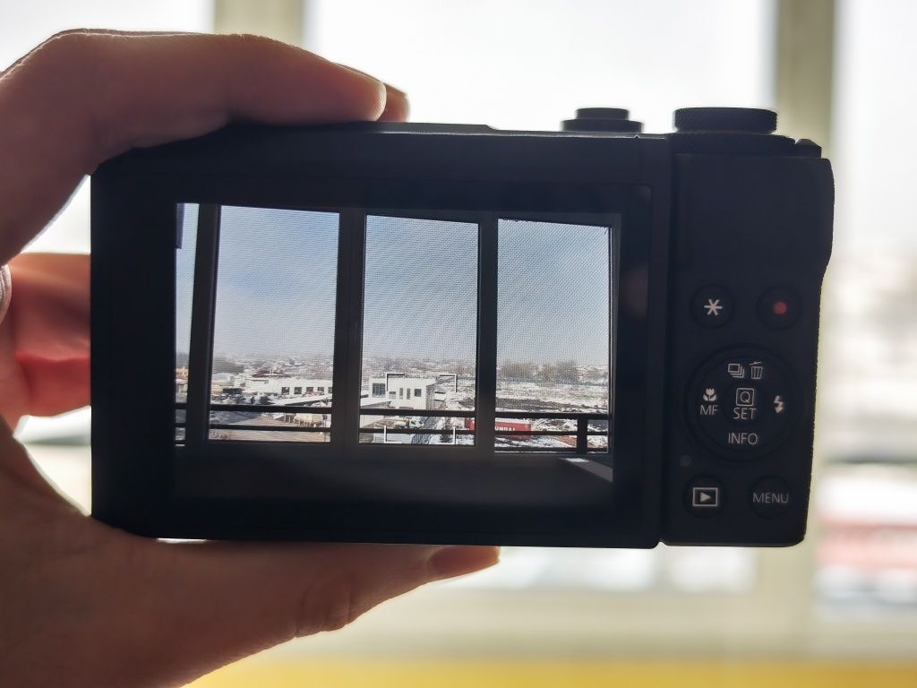 Canon G7X Mark III (Отличен)