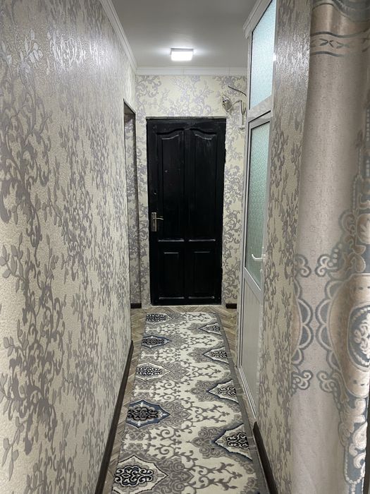 За каналда 1 хоналик