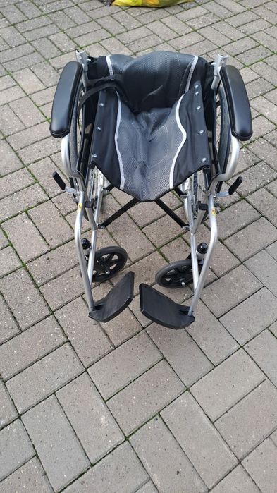 Scaun cărucior handicap Nou