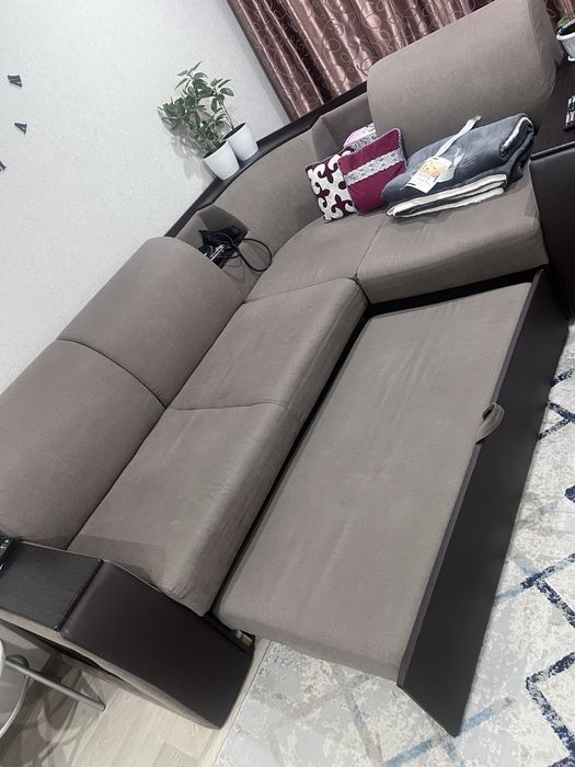 Продам диван в отличном состоянии