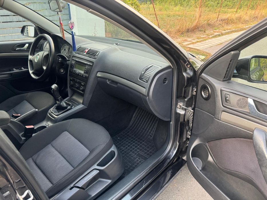 Skoda Octavia 2 / 1.9 diesel 105 Cp / Ideala de familie /Euro 4 !!