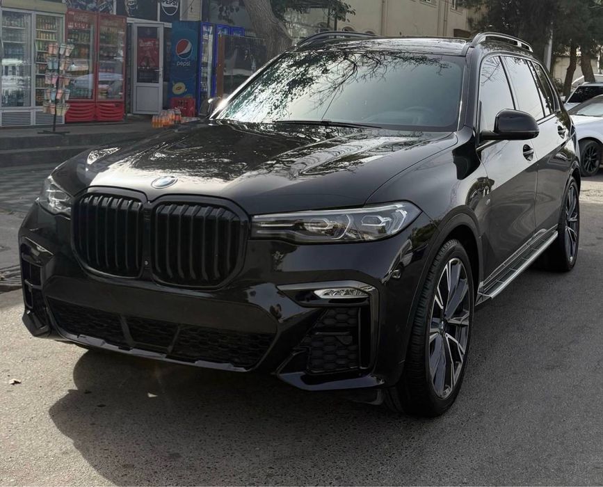 BMW X7 xDrive 40i 2021 год