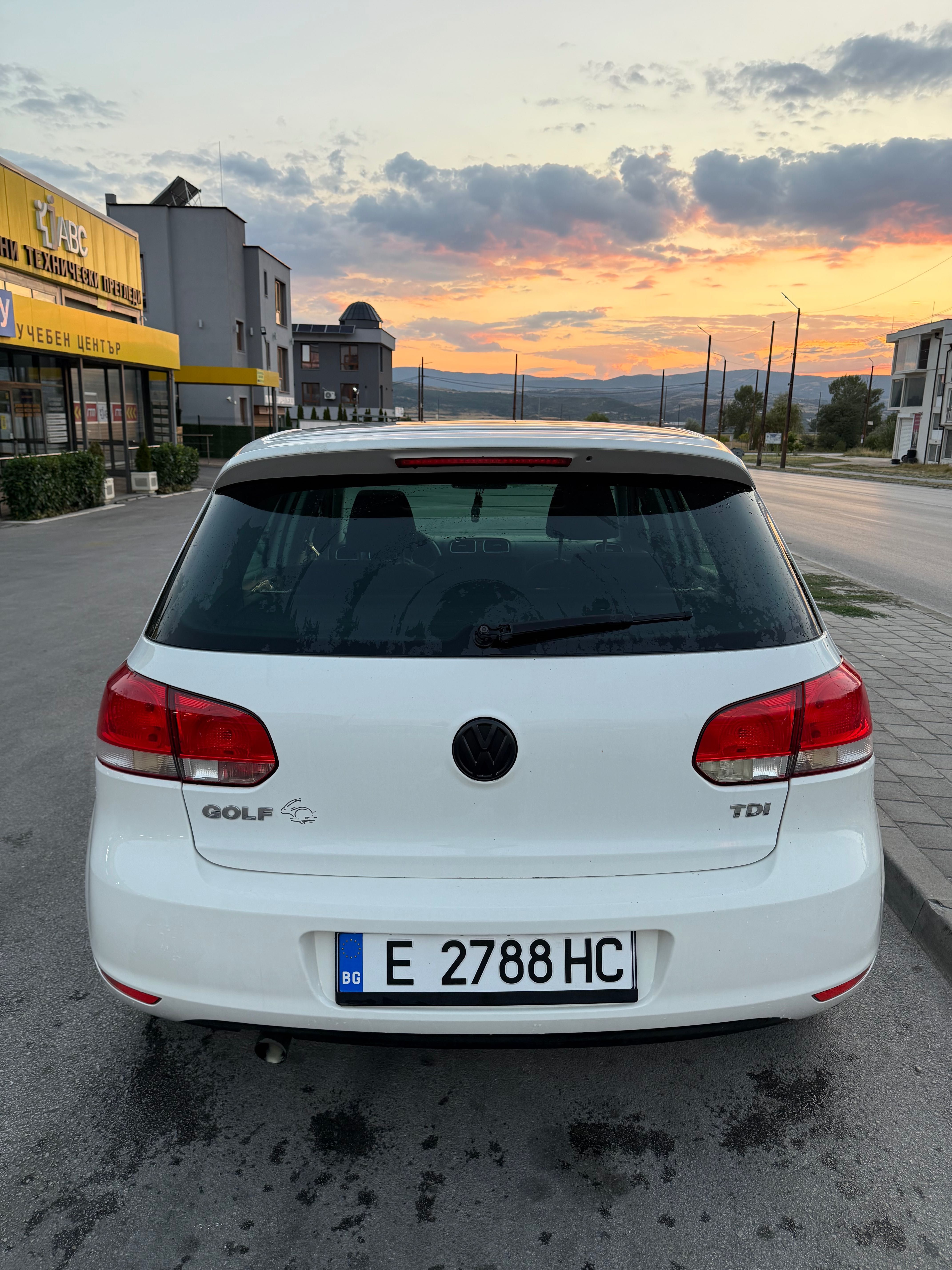 VW Golf 1.6  Tdi