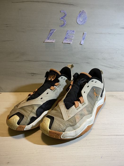 Adidasi , diferite modele !