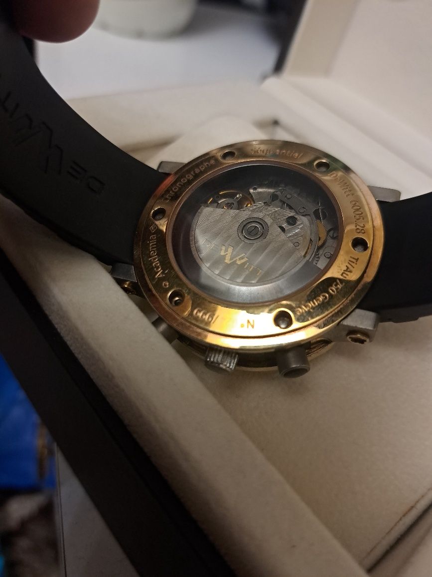 Часовник DEWITT ACADEMIA 6005.28