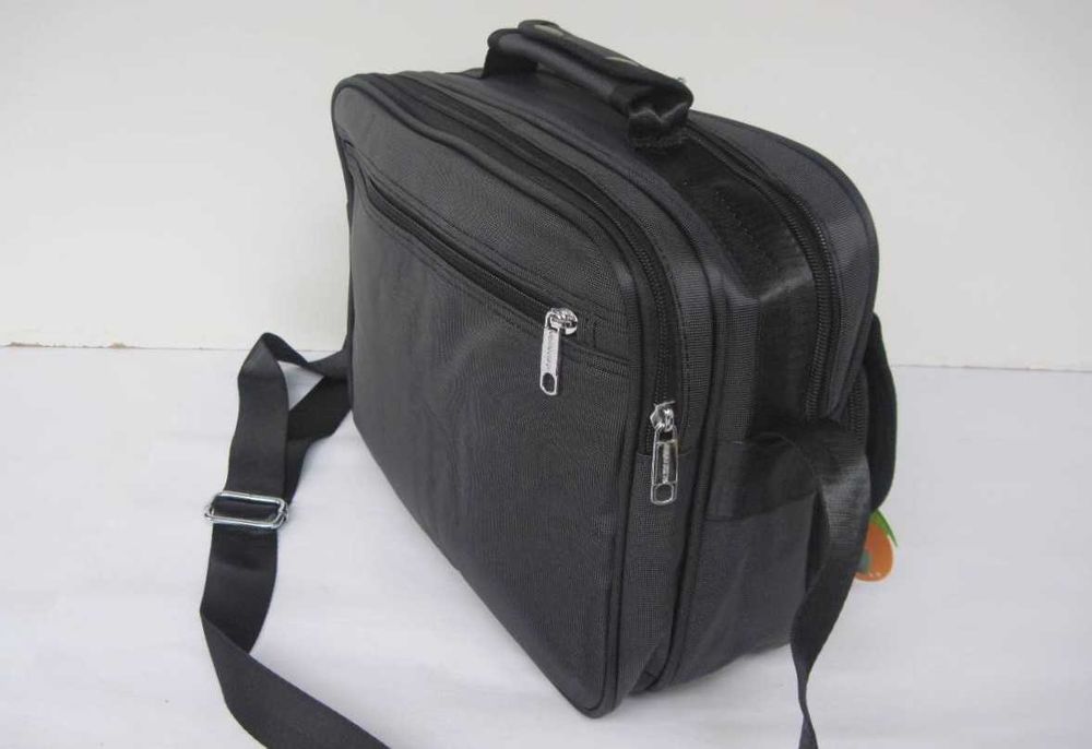 Genti de umar -Caslon- dimensiuni 32 x 25 x12 cm