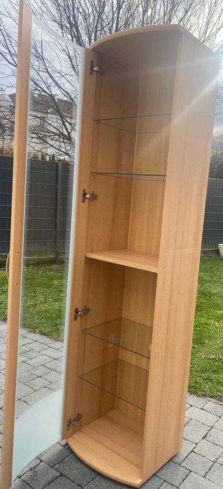 Vând dulap vitrină