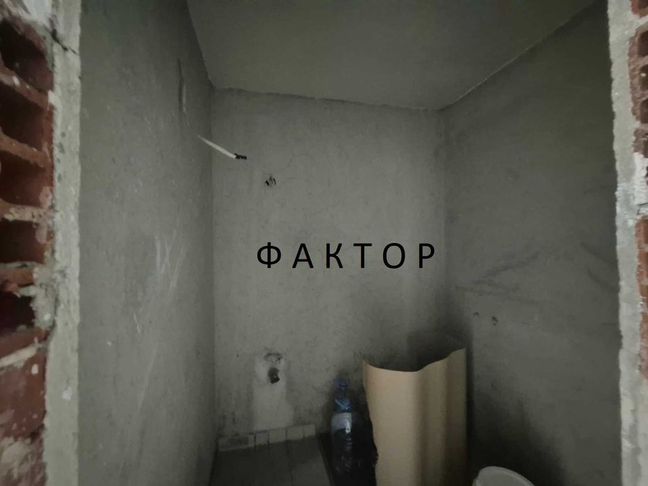 Продава се Двустаен апартамент в Пловдив, Център - 68 кв.м за 2206 €/кв.м - Снимка #2