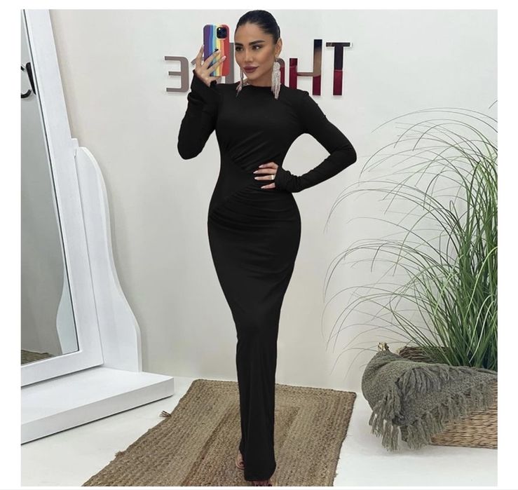 Платье элегант, облегающая нежная