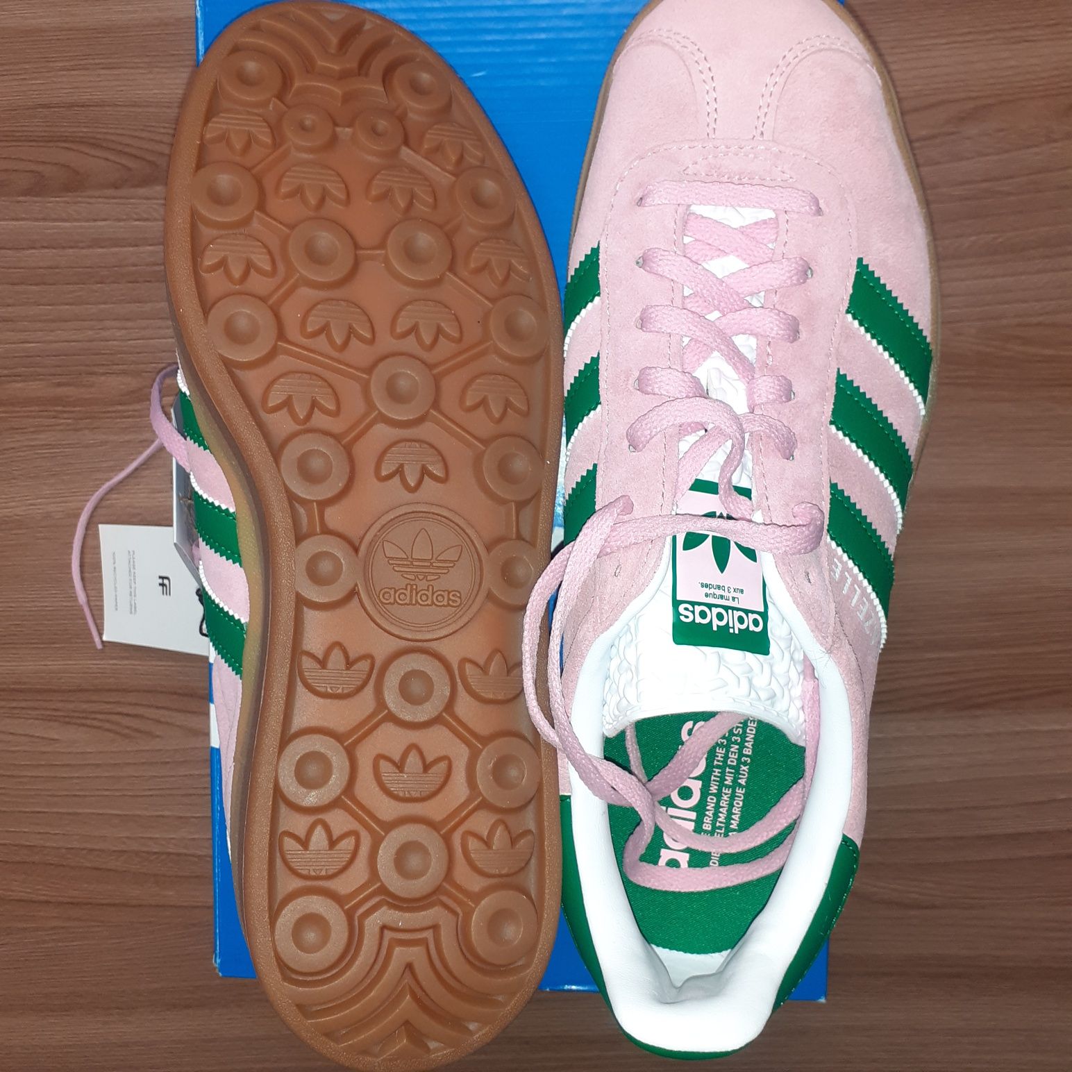 Продам кроссовки Adidas Gazelle