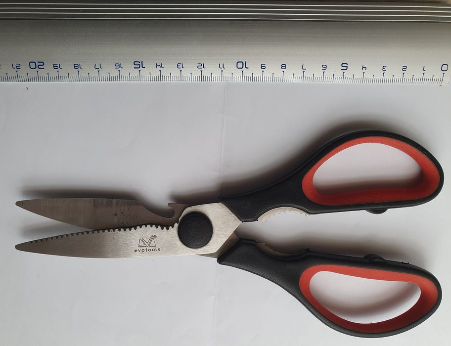 Foarfecă profesională