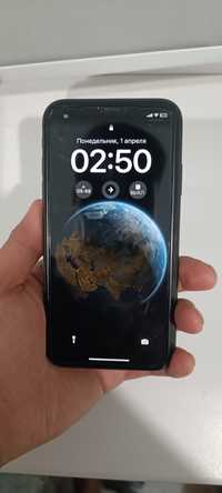 Продам Iphone 11 , 128 black