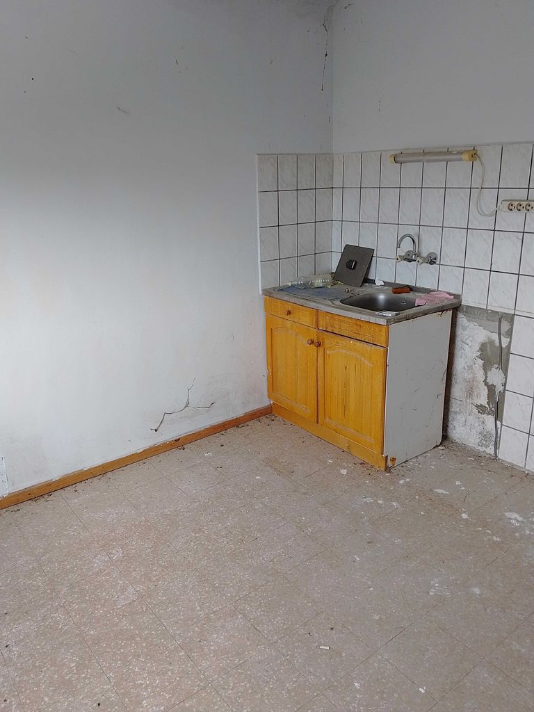 Продава се Едностаен апартамент в Разград, Житница - 35 кв.м за 1166 €/кв.м - Снимка #4