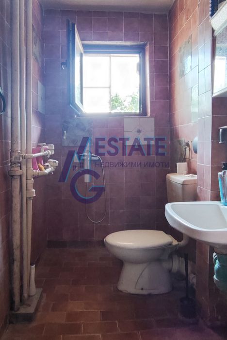 Продава се Тристаен апартамент в Бургас, Славейков - 73 кв.м за 1425 €/кв.м - Снимка #12