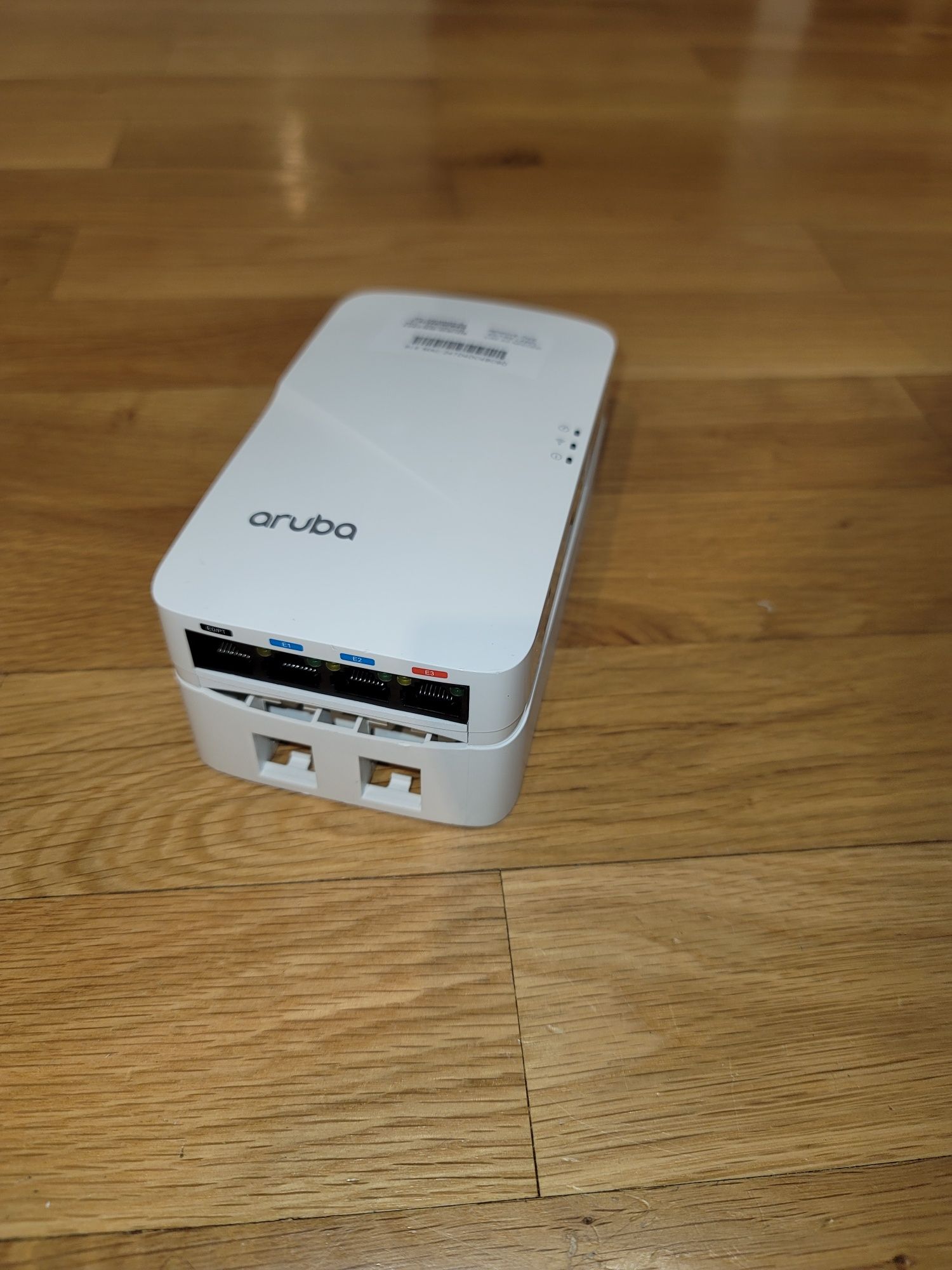 Aruba AP-303H / АРУБА рутер 303Н