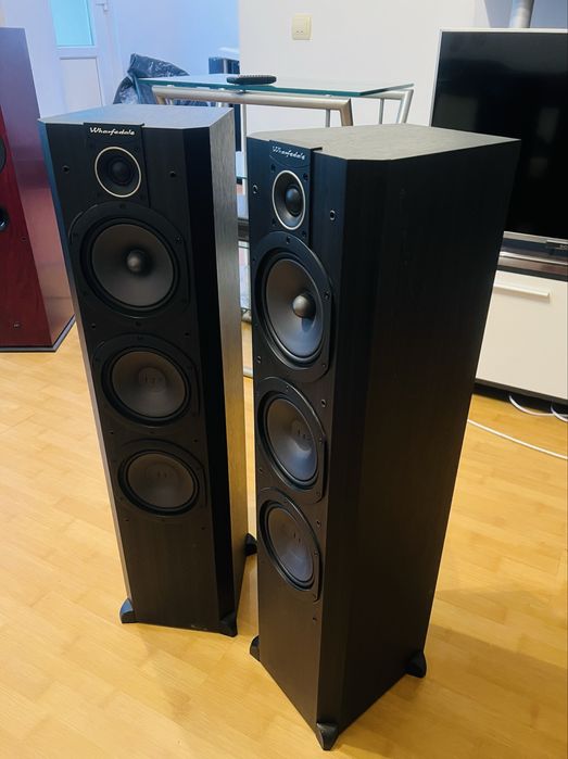 Boxe de podea Wharfedale VR 40