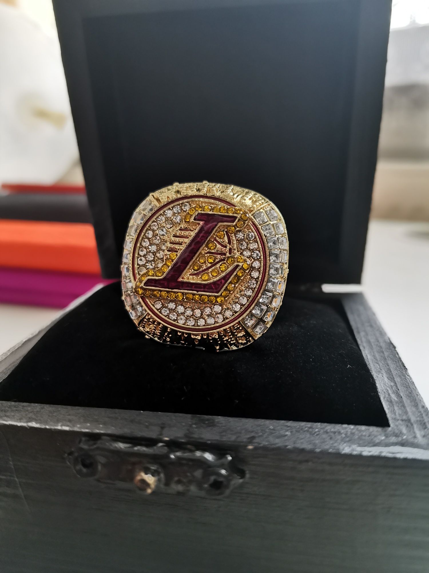 LA Lakers LeBron James championship ring 2020