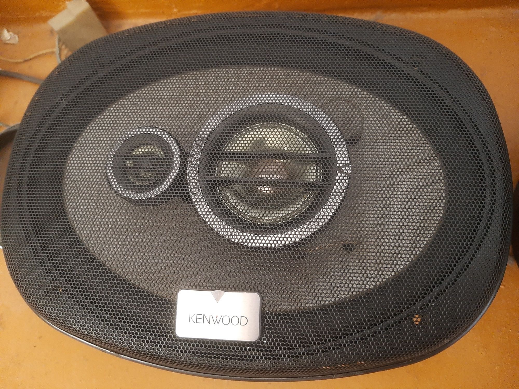 Kenwood 718 indenezia