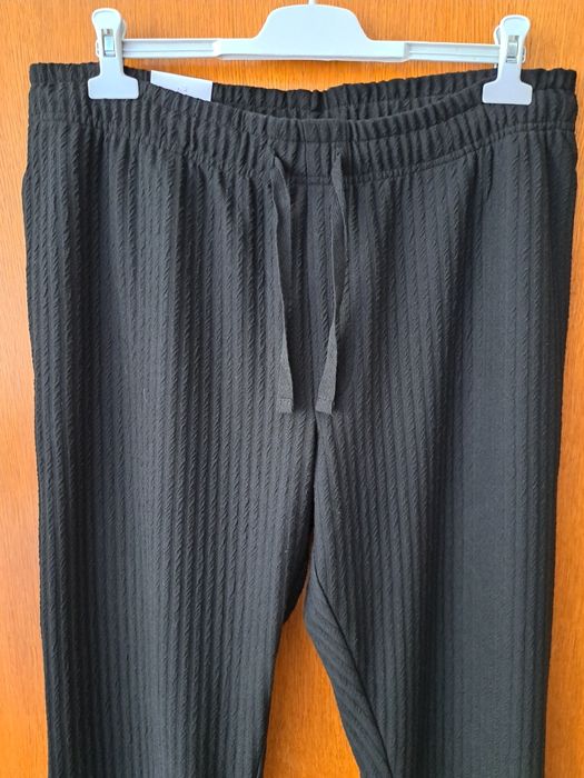 Pantaloni casual