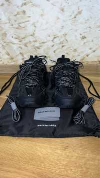 Balenciaga Track ofer bon in original !!!