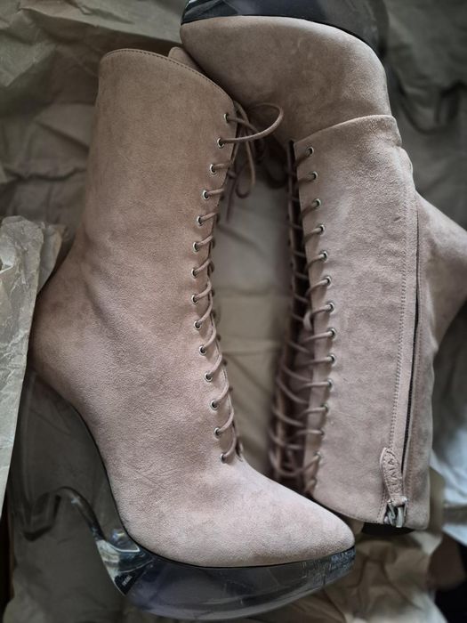 Alia  Paris естествев велур оригинал