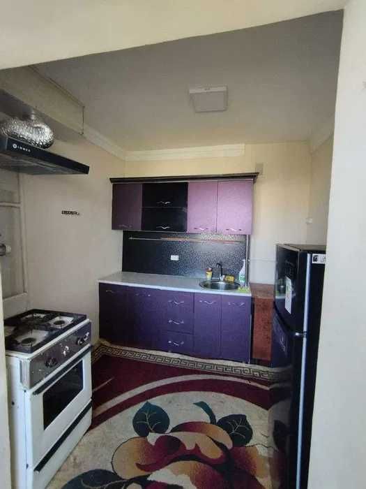 Срочно 2 хонали квартира 3 каватда сотилади Университет