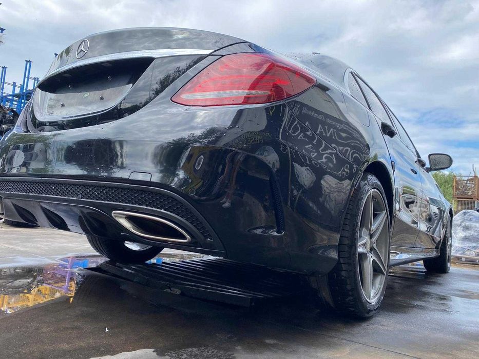 Dezmembrez mercedes c class w205 AMG/far ils/panoramic/capota/bara/