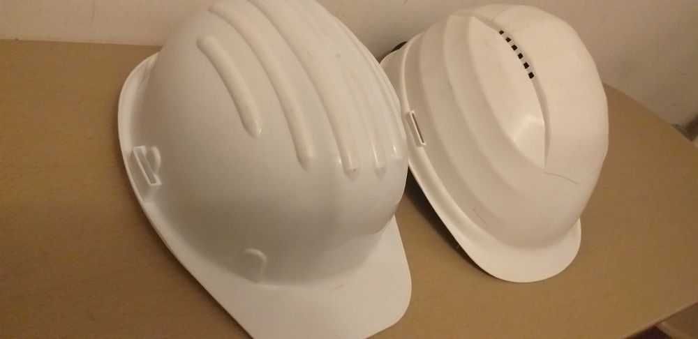 2 Casti protectie santier constructii/ Casca OMV