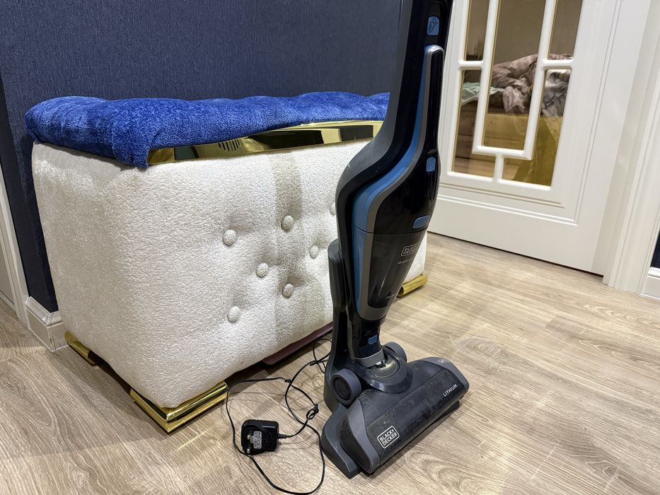 * Black & Decker Американский вертикальный пылесос на аккумуляторе