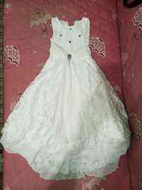 нарядное платье на девочку рост 111-116