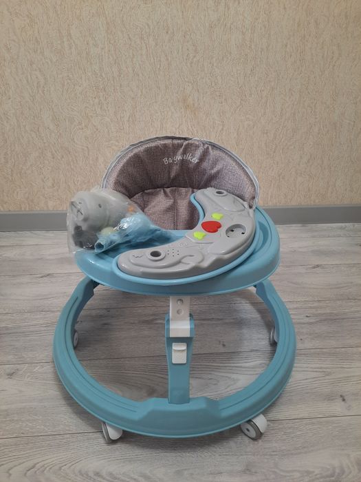Ходунки детские новый