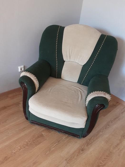 Продам красивое кресло-кровать б/у в хорошем состоянии