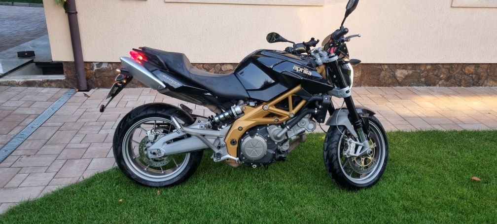 Vând Aprilia Shyver 750