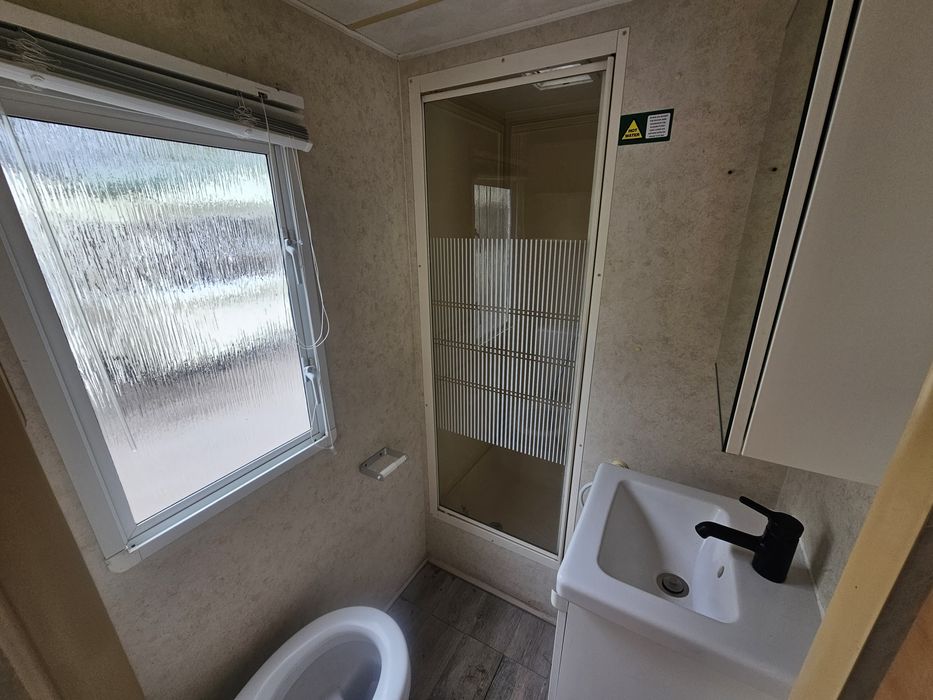Casa mobila Casa pe roti Tiny House /3 camere /bucatarie /baie/ 33 mp