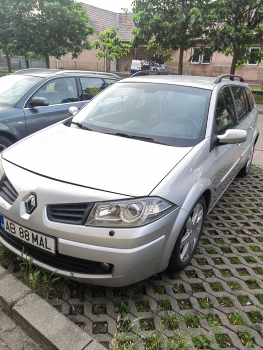 Vând Renault megane 2