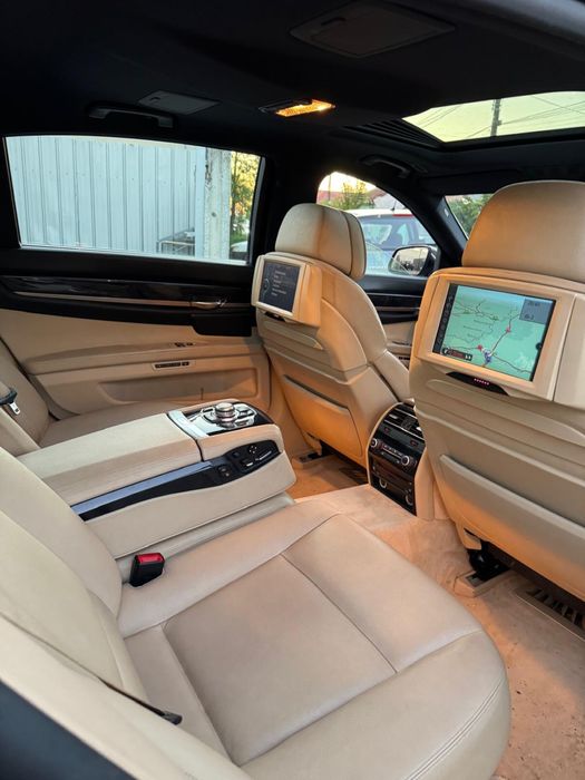 Bmw f02 750Li 408cp v8 2010 /schimb