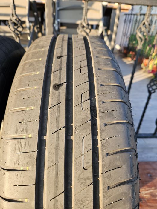 Vând cauciucuri vară 185/65 R15