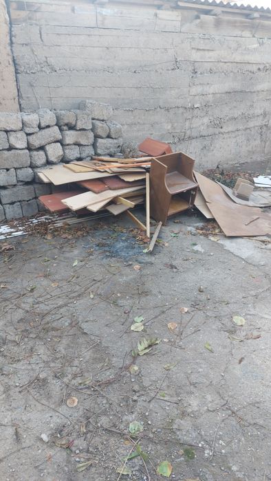 Отдам бесплатно доски дрова