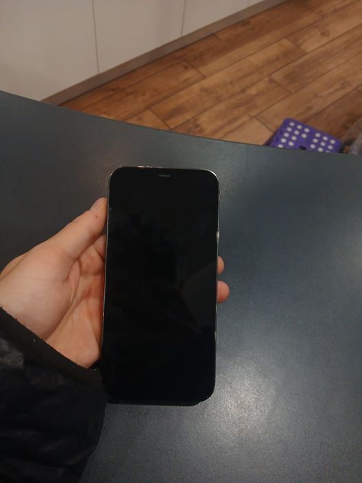Vand Iphone 12 Pro