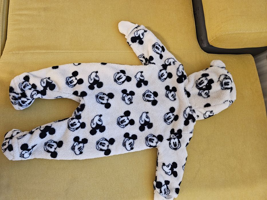 Combinezon Mickey Mouse, marimea 62