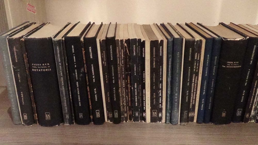 Fauna R.P.R.-R.S.R.  12 volume (63 fascicule) 1951-1985