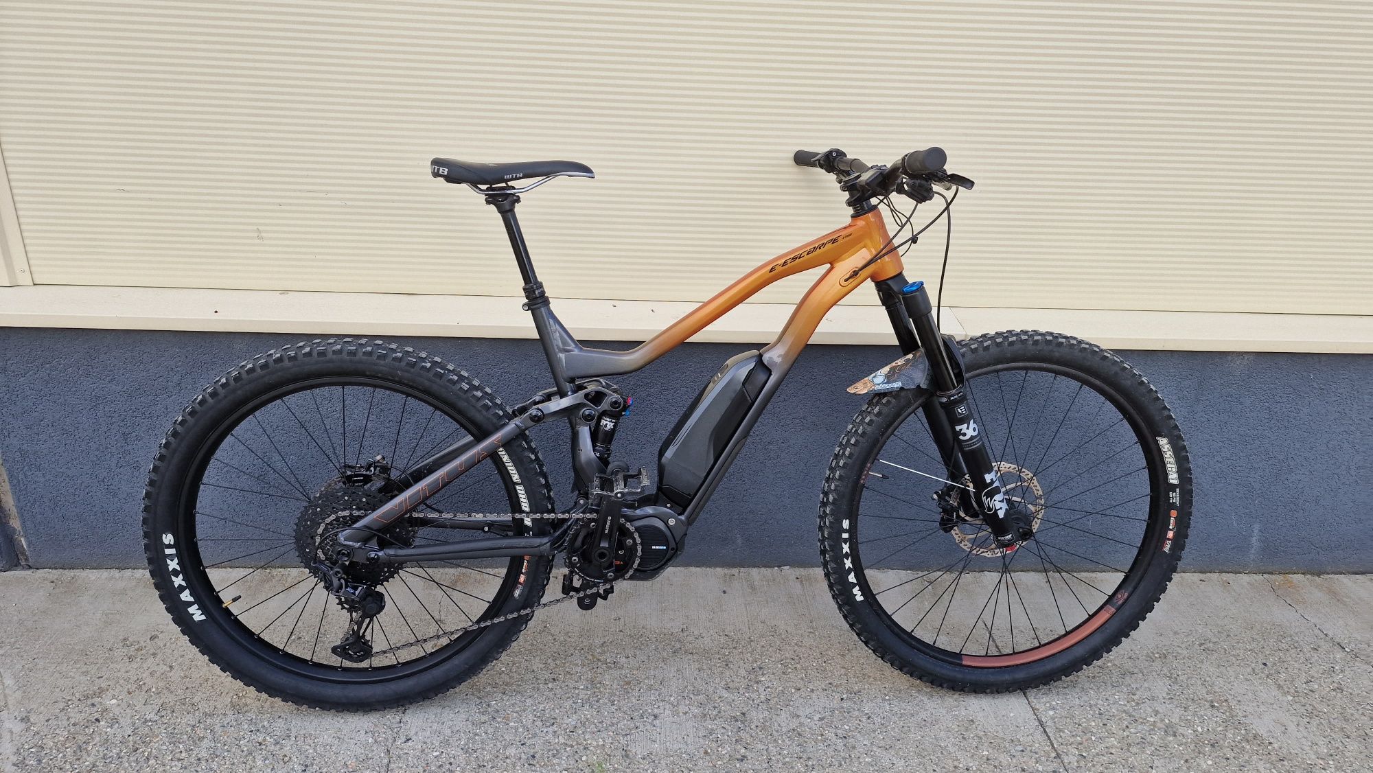 Vitus E-Escarpe Mullet ebike