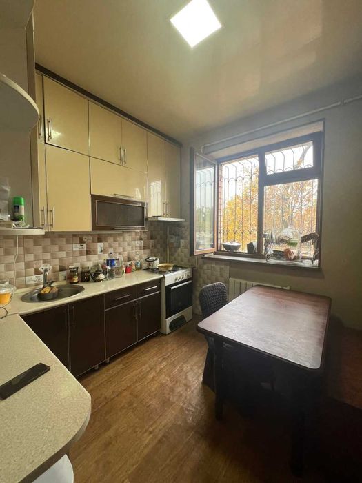 Чиланзар-7. Новостройка. 2\4\4. С мебелью и техникой. TL