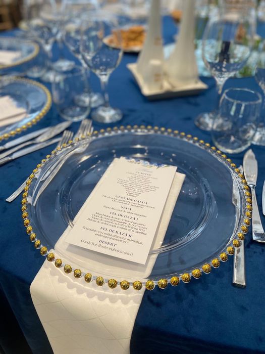 Platou de sticla cu bilute auri