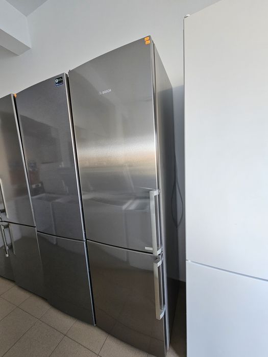 Хладилник с фризер BOSCH