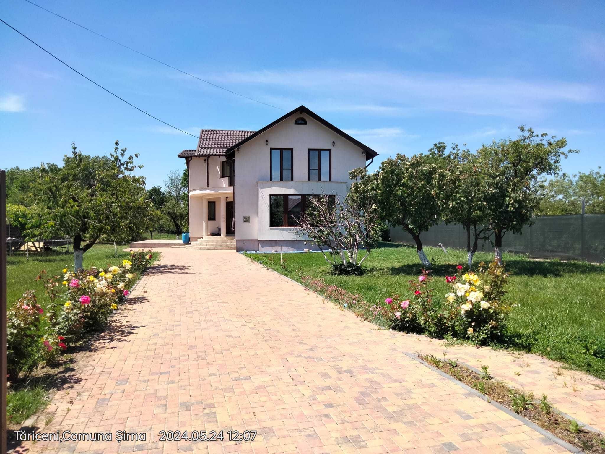 Casa 2019 cu livada in Tariceni Prahova