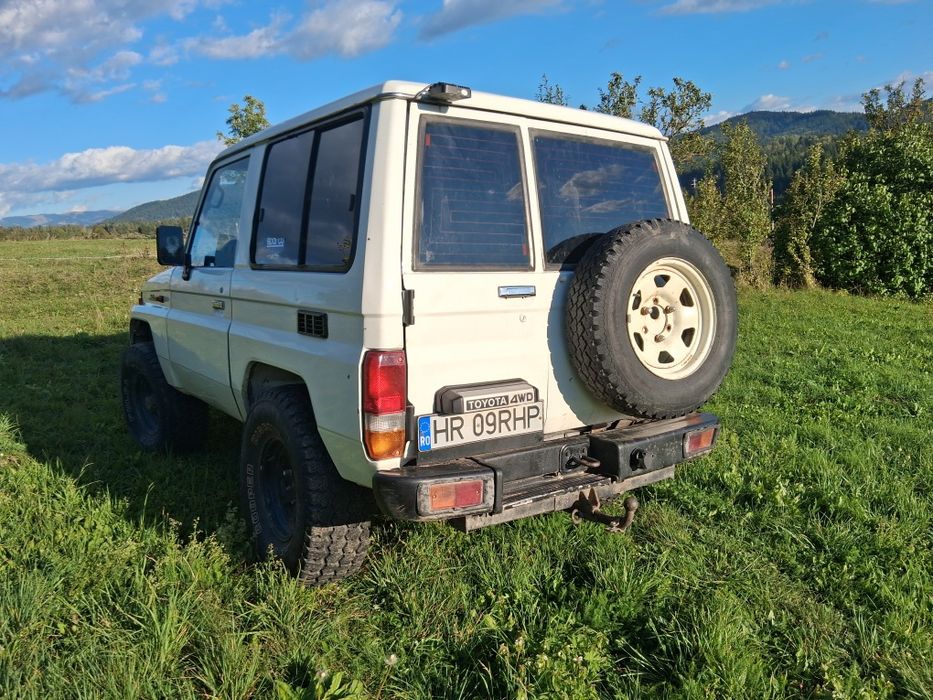 Toyota landcruiser lj70 2.4