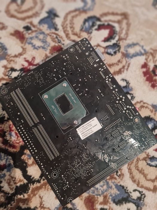 Материнская плата Asus