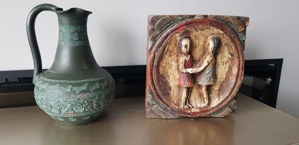 Vază veche din ceramică grecească