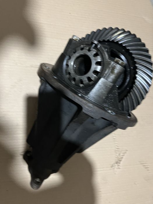 Доференциал За Lend Royver 24 Шлица